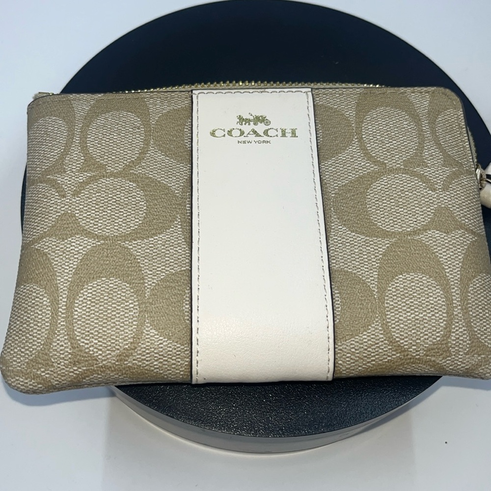 Authentic Coach Wristlet